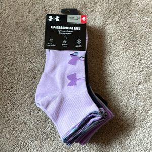 Brand new with tags Under Armour socks